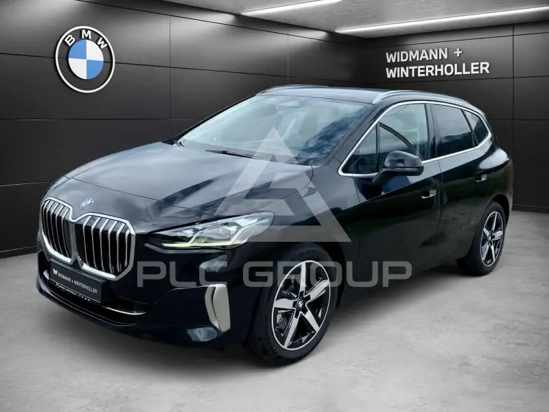 2026 BMW 220