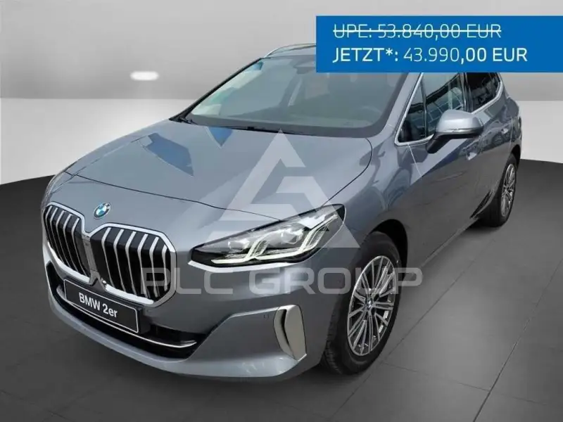 2026 BMW 220