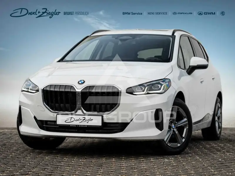 2026 BMW 220