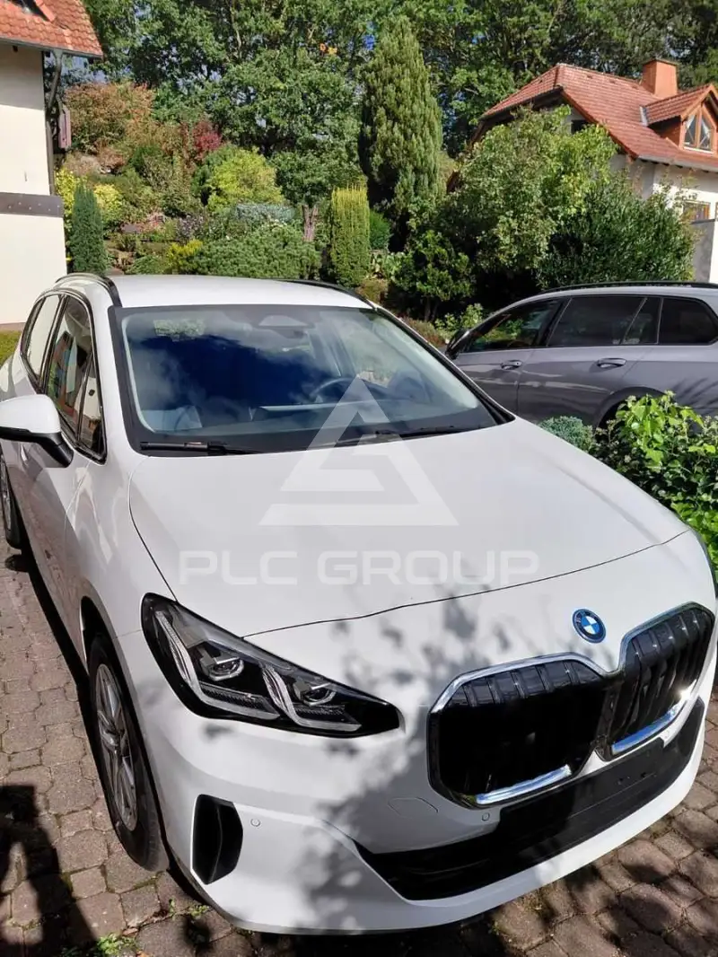 2026 BMW 225
