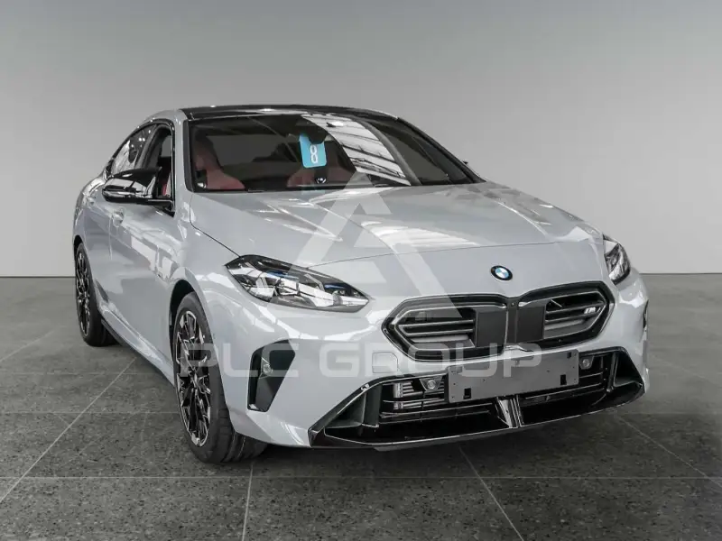 2026 BMW 235M