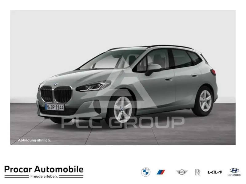 2026 BMW 218