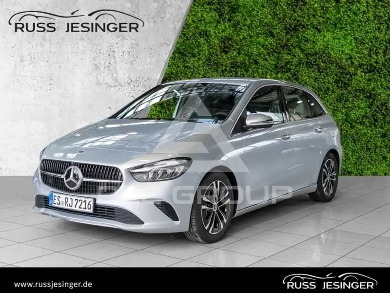 2026 Mercedes Benz B 200