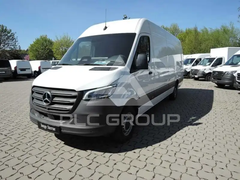 2026 Mercedes Benz Sprinter
