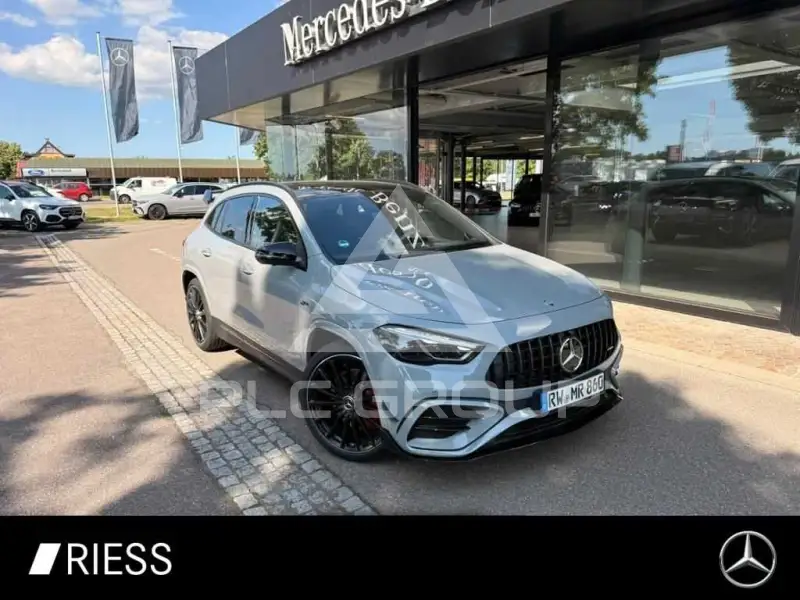 2026 Mercedes Benz GLA 35 AMG