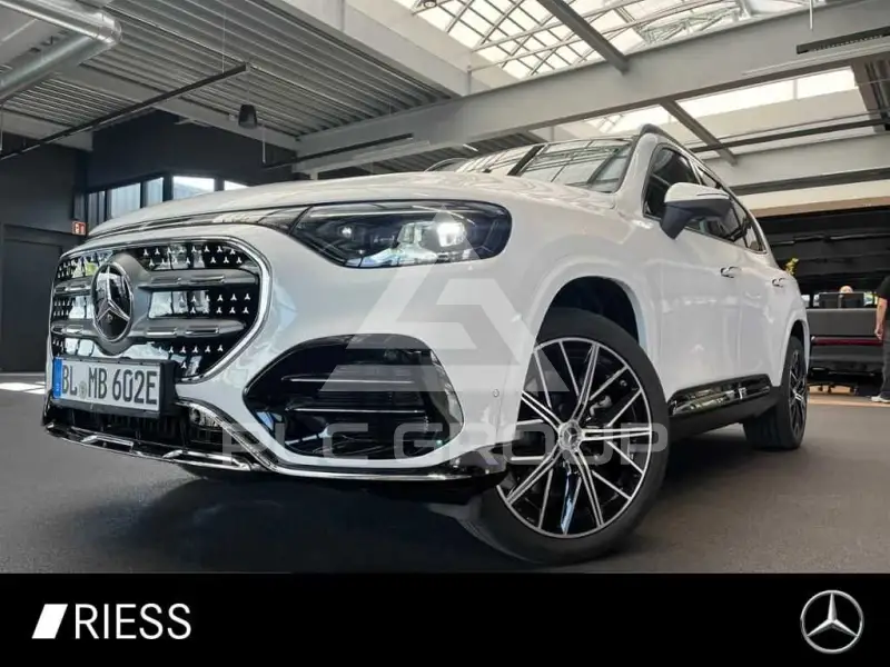 2026 Mercedes Benz GLB 250