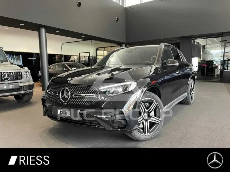 2026 Mercedes Benz GLC 300