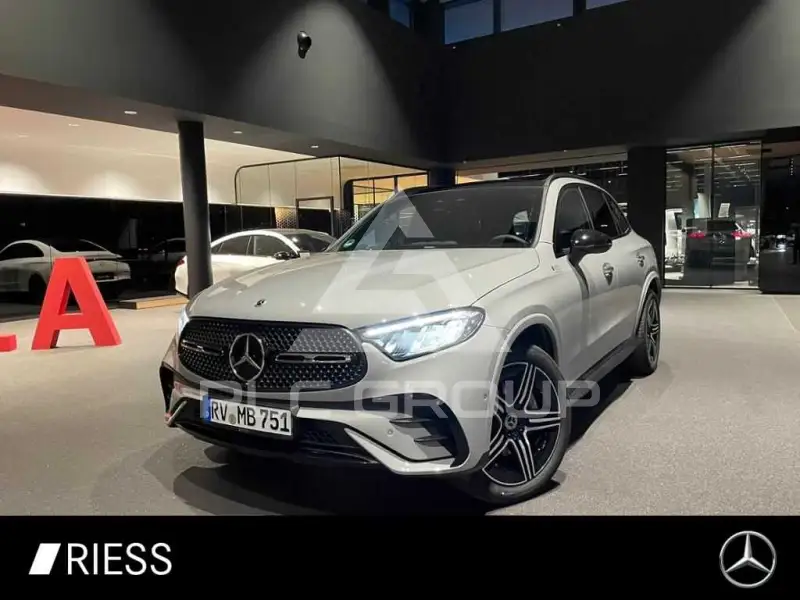 2026 Mercedes Benz GLC 300