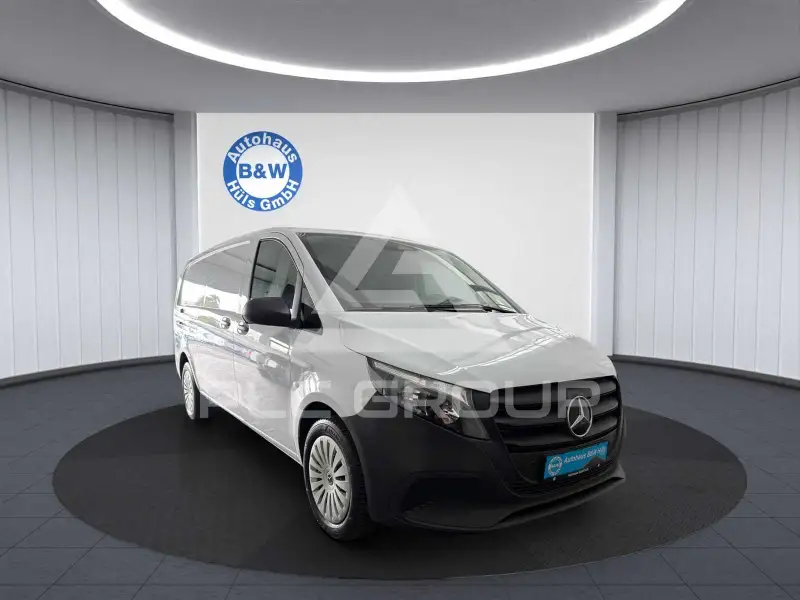 2025 Mercedes Benz Vito