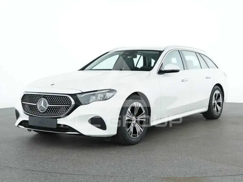 2026 Mercedes Benz E 200