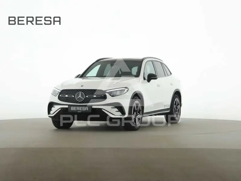 2026 Mercedes Benz GLC 200