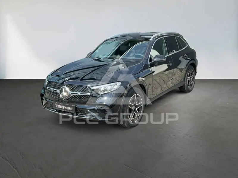 2026 Mercedes Benz GLC 200