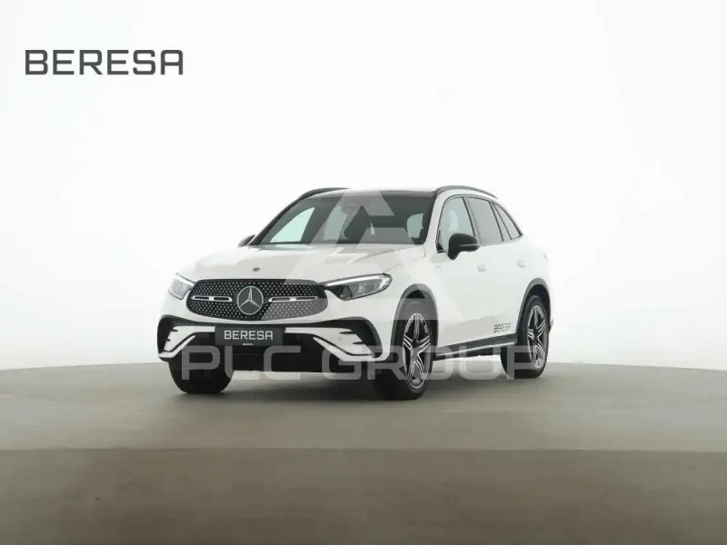 2026 Mercedes Benz GLC 200