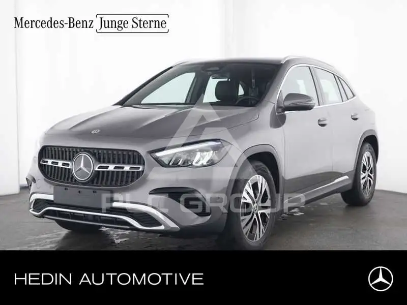 2026 Mercedes Benz GLA 200