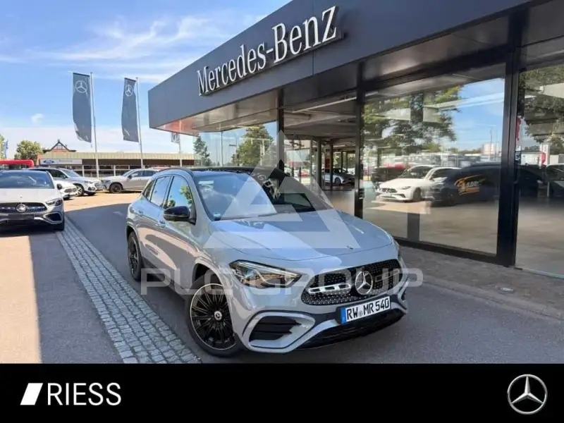 2026 Mercedes Benz GLA 220