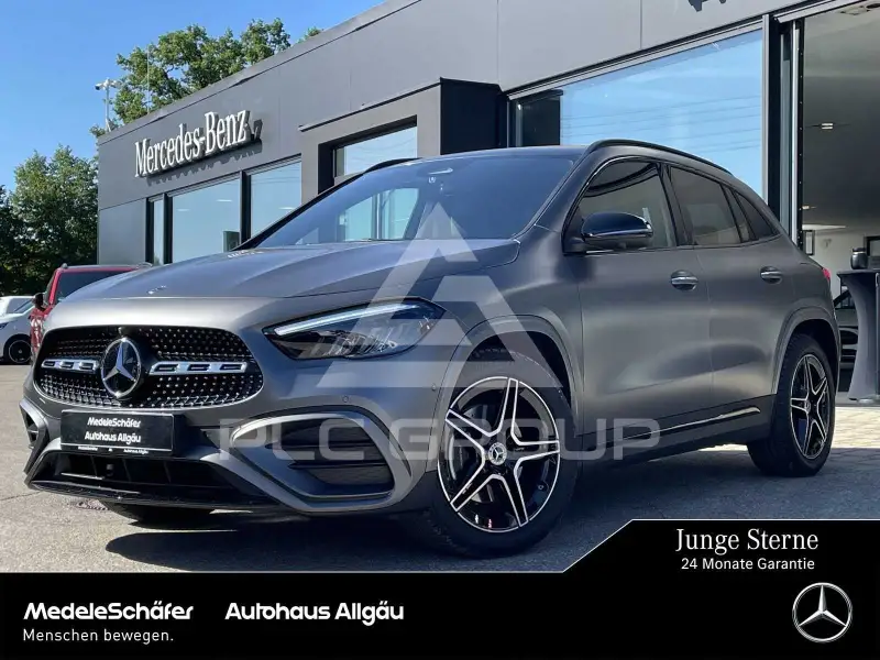 2026 Mercedes Benz GLA 220
