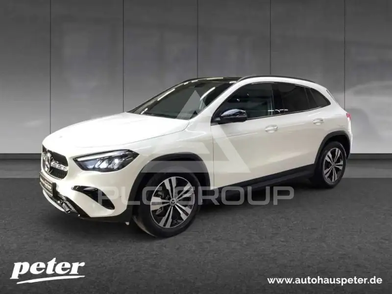 2026 Mercedes Benz GLA 220