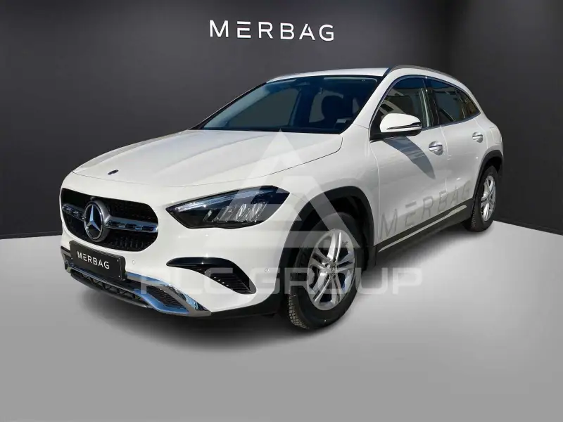 2026 Mercedes Benz GLA 220