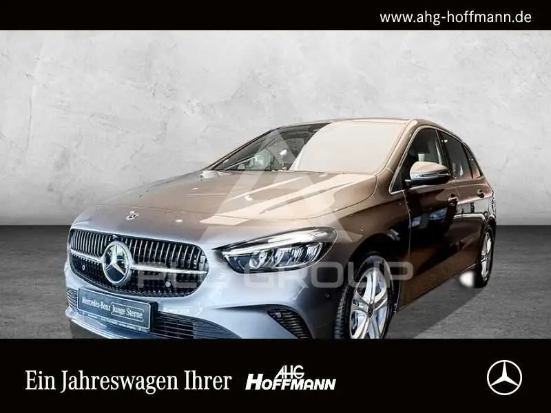 2026 Mercedes Benz B 220