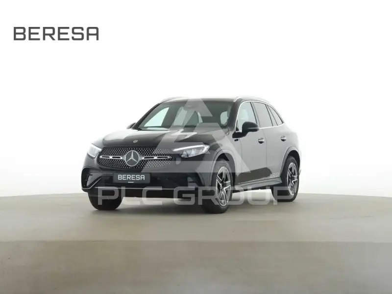 2026 Mercedes Benz GLC 220