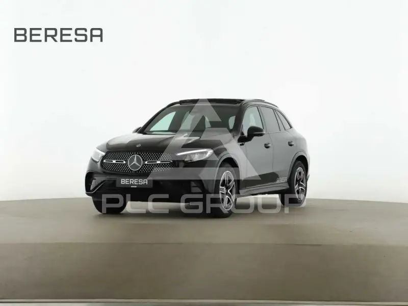 2026 Mercedes Benz GLC 220