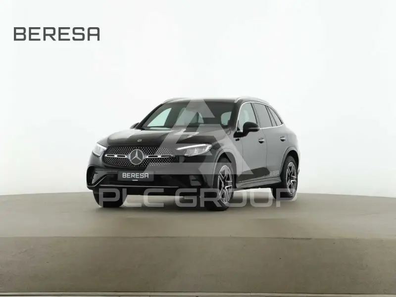 2026 Mercedes Benz GLC 220