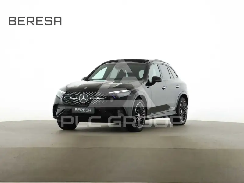 2026 Mercedes Benz GLC 220