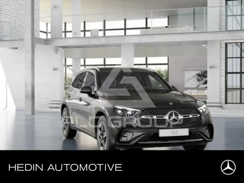 2026 Mercedes Benz GLC 220