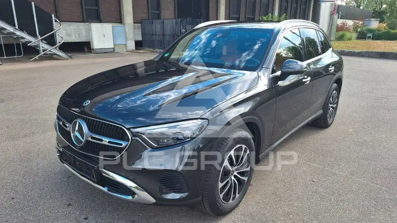 2026 Mercedes Benz GLC 220