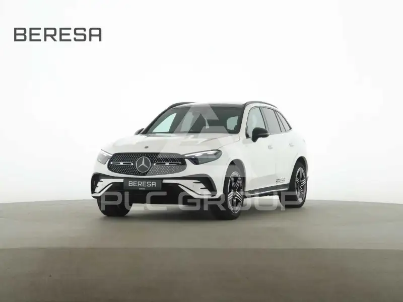 2026 Mercedes Benz GLC 220