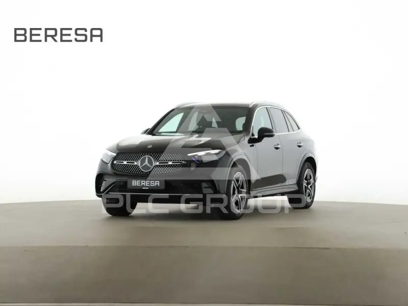 2026 Mercedes Benz GLC 220