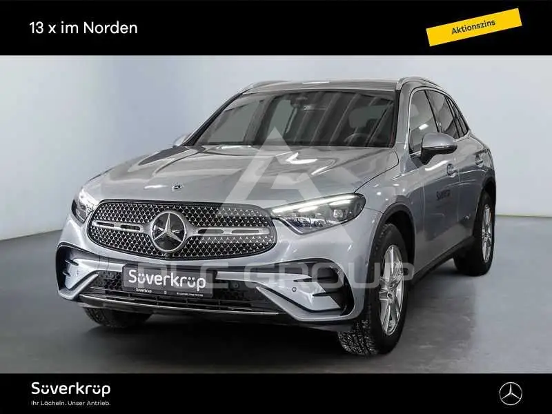 2026 Mercedes Benz GLC 220