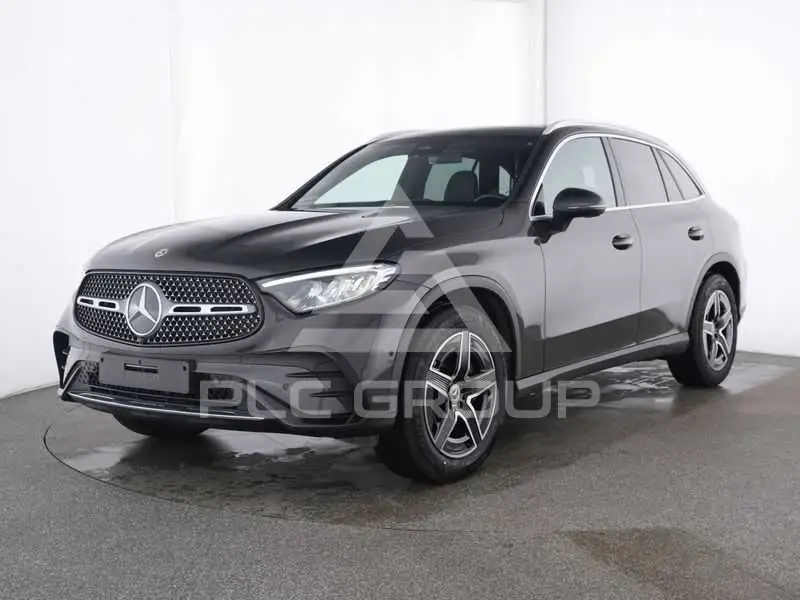 2026 Mercedes Benz GLC 220