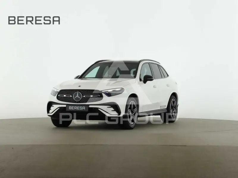 2026 Mercedes Benz GLC 220
