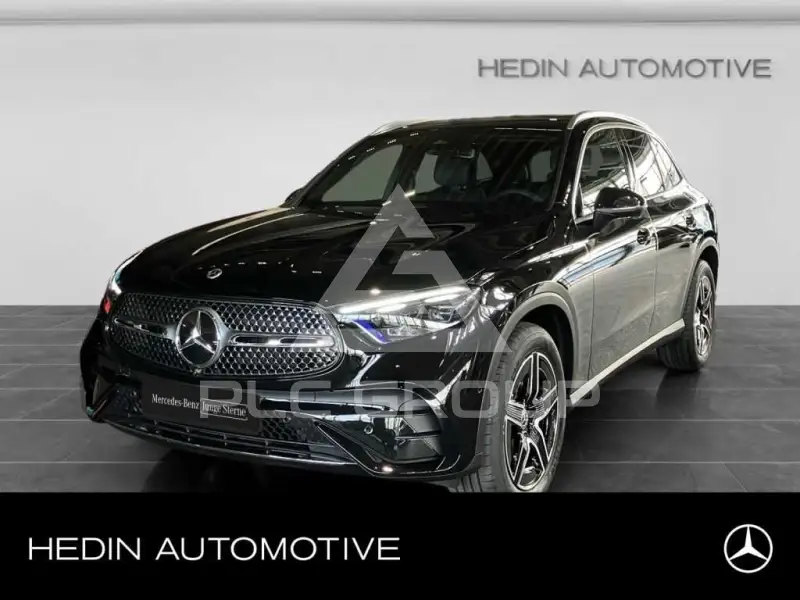 2026 Mercedes Benz GLC 220