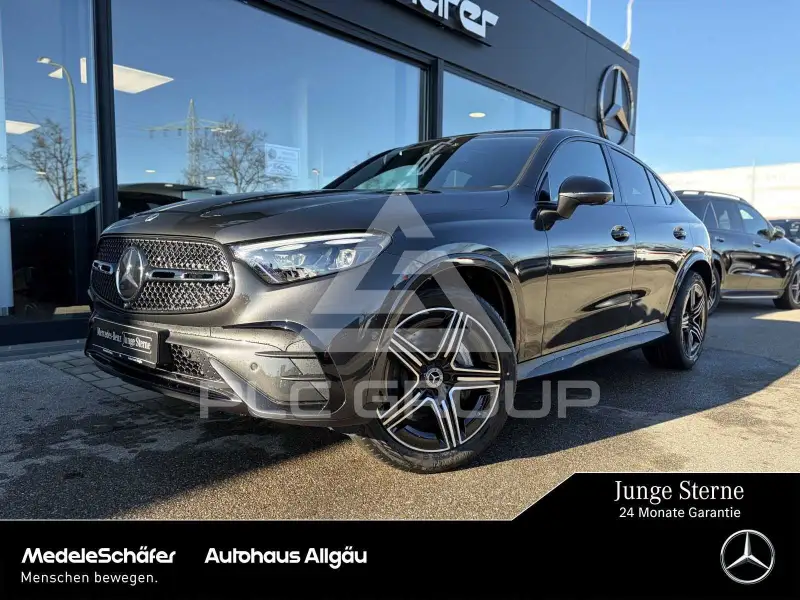 2026 Mercedes Benz GLC 220