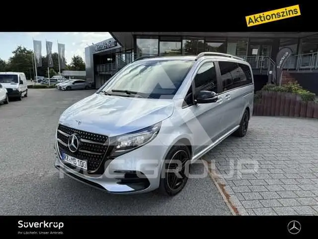 2026 Mercedes Benz V 300