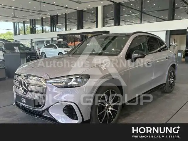 2026 Mercedes Benz GLC 400