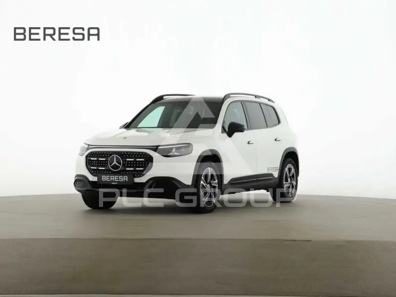 2026 Mercedes Benz GLB 180