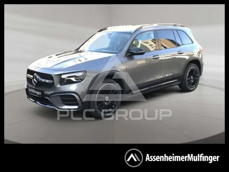 2026 Mercedes Benz GLB 220