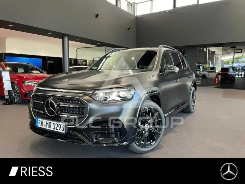 2026 Mercedes Benz GLB 220