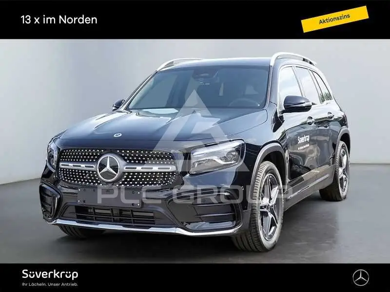 2026 Mercedes Benz GLB 220