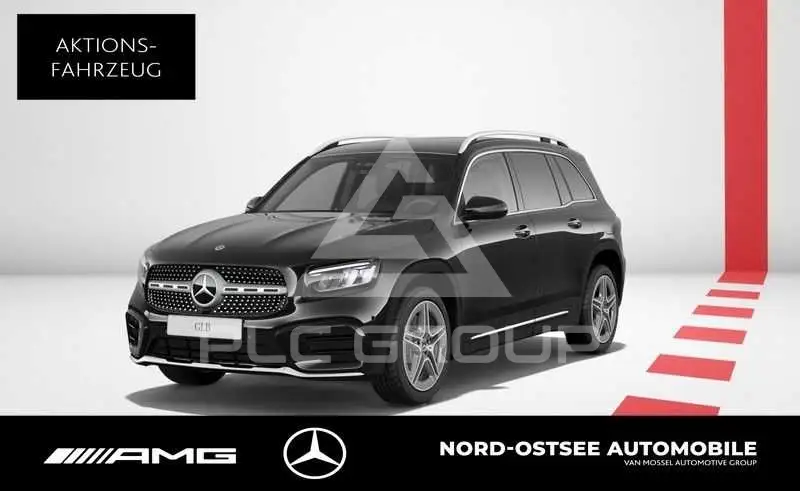2026 Mercedes Benz GLB 220