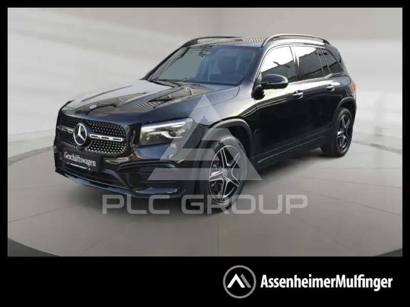 2026 Mercedes Benz GLB 220
