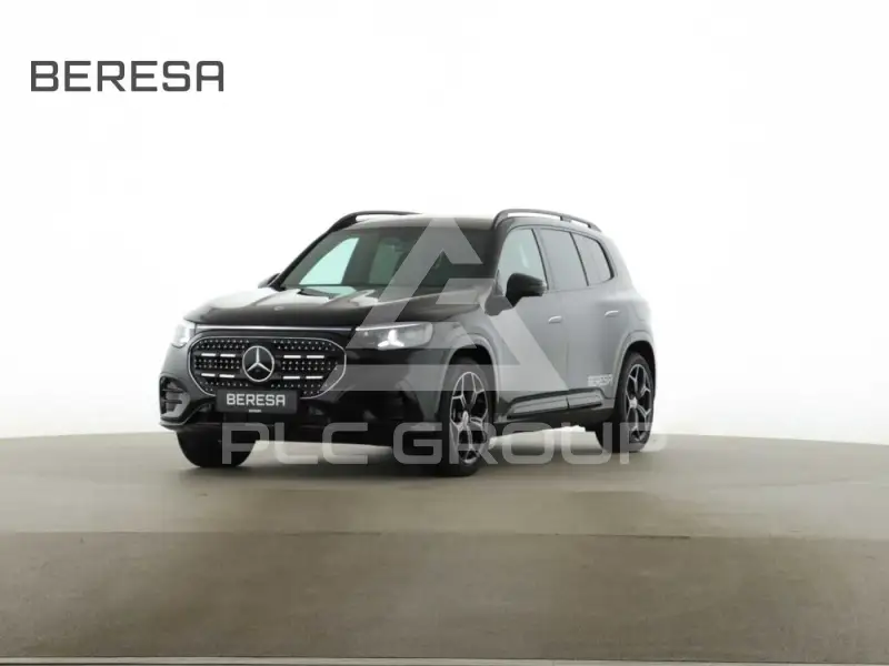 2026 Mercedes Benz GLB 220
