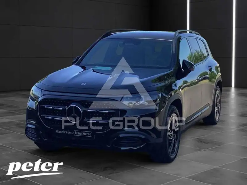 2026 Mercedes Benz GLB 220