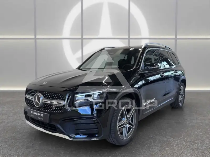 2026 Mercedes Benz GLB 220