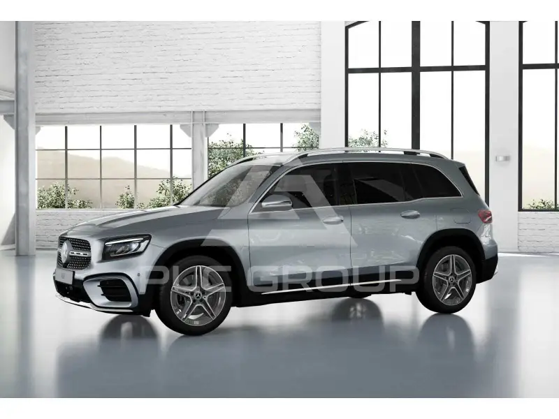 2026 Mercedes Benz GLB 220