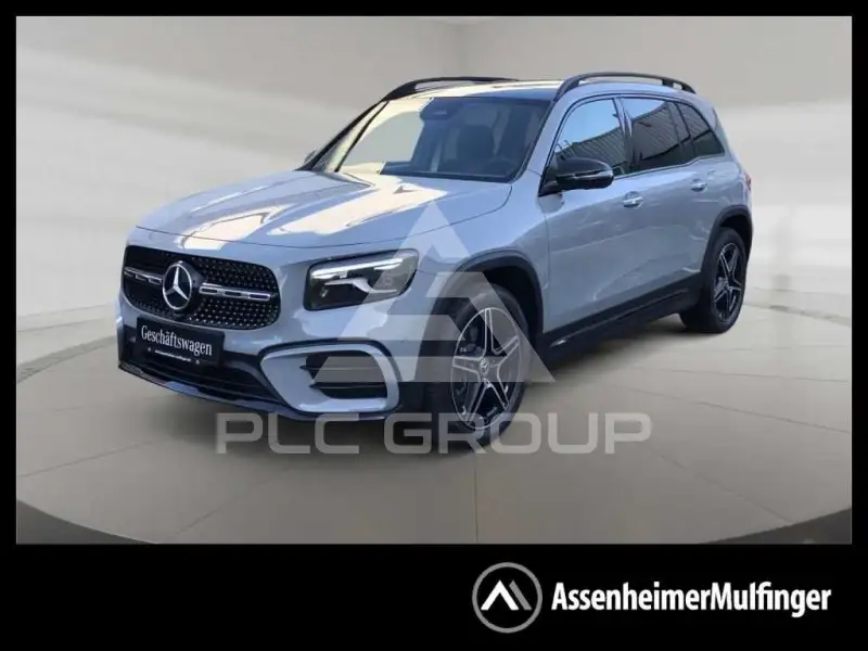 2026 Mercedes Benz GLB 220