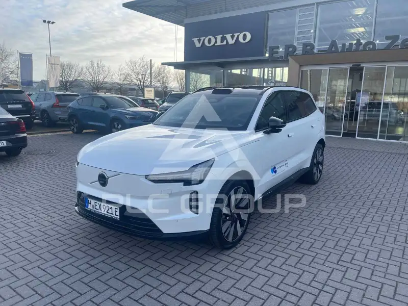 2026 Volvo EX 90